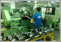 Automobile Crankshafts Manufacturers Delhi,Mercedes Crankshaft, Suzuki Crankshaft, Mazda Crankshaft, Diesel Engine Crankshafts,Petrol Engine Crankshafts Noida,